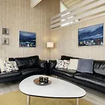 بيت للعطل Luxury Retreat With Sea View Hjørring