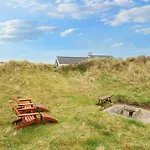 بيت للعطل Luxury Retreat With Sea View Hjørring