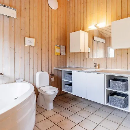 Luxury Retreat With Sea View