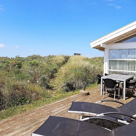 Luxury Retreat With Sea View *