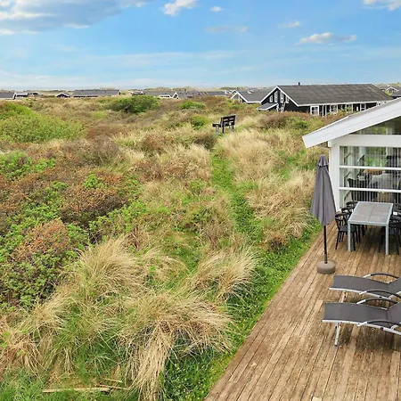 Luxury Retreat With Sea View *