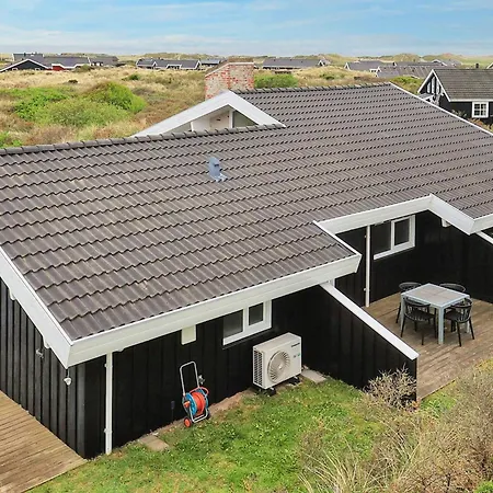 Luxury Retreat With Sea View *