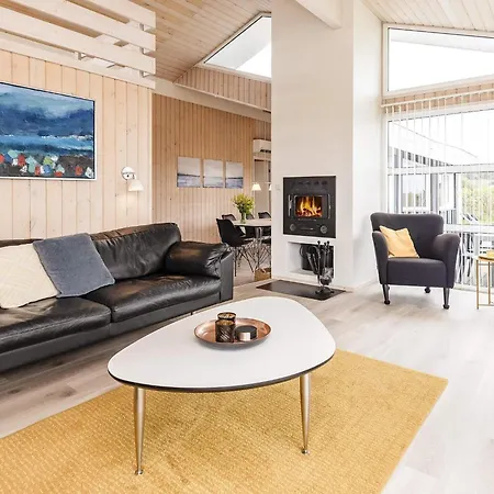 Luxury Retreat With Sea View Casa vacanze Hjørring