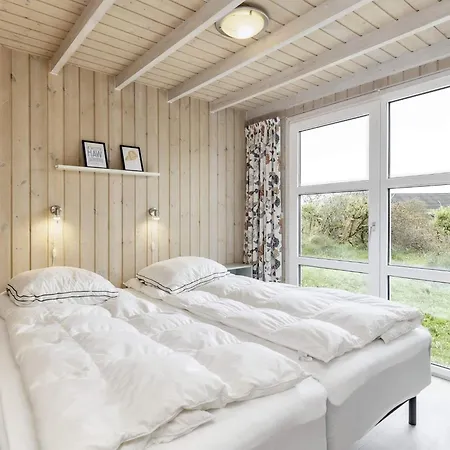 Luxury Retreat With Sea View Сasa de vacaciones Hjørring