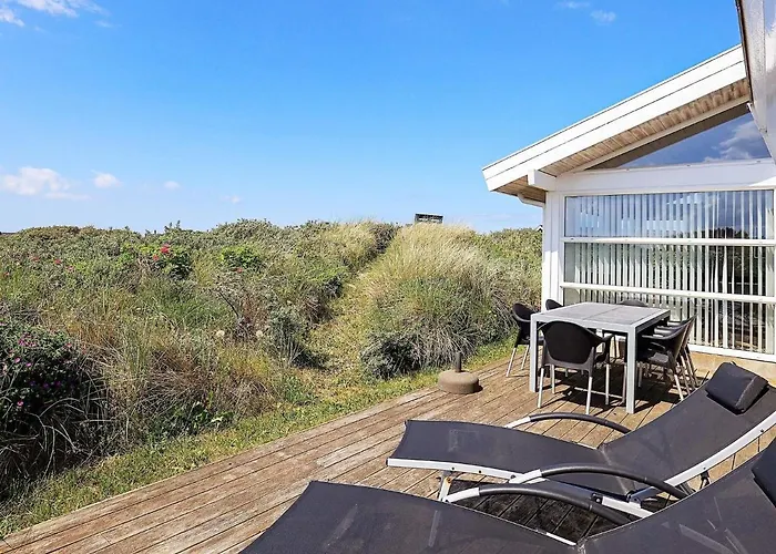 Luxury Retreat With Sea View *